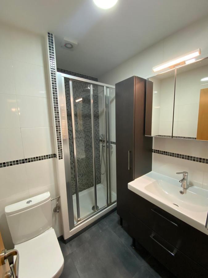 Entire New Apartment 20' From Barcelona Sabadell Exterior photo